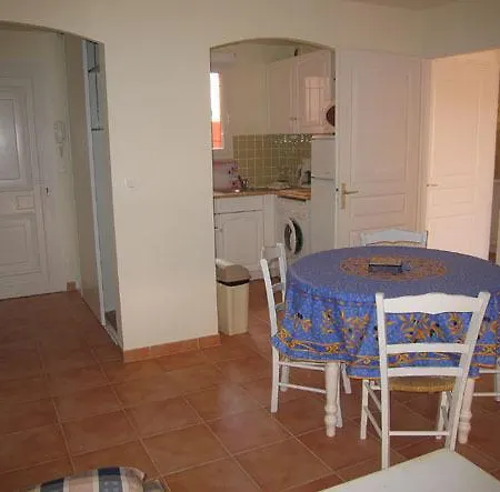 Apartman Hugo *