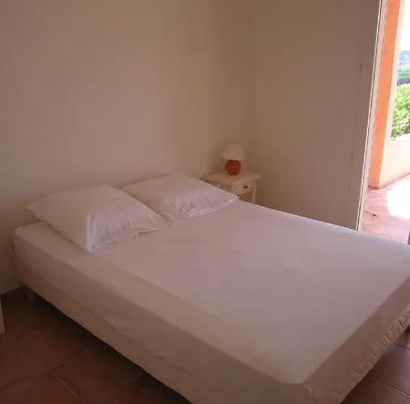 Hugo Apartment